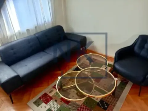 Izdavanje, dvosoban stan, 56m², Centar, Podgorica - image 3