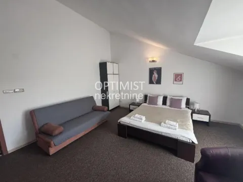 Sale, one bedroom apartment, 33m², Autokomanda, Voždovac Sve Podlokacije - image 3