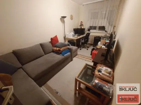 Prodaja, četvorosoban stan, 94m², Bulevar patrijarha Pavla, Novi Sad Sve Podlokacije - image 5