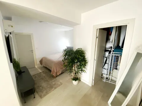 Prodaja, kuća, 142m², Komoševina, Budva - image 12