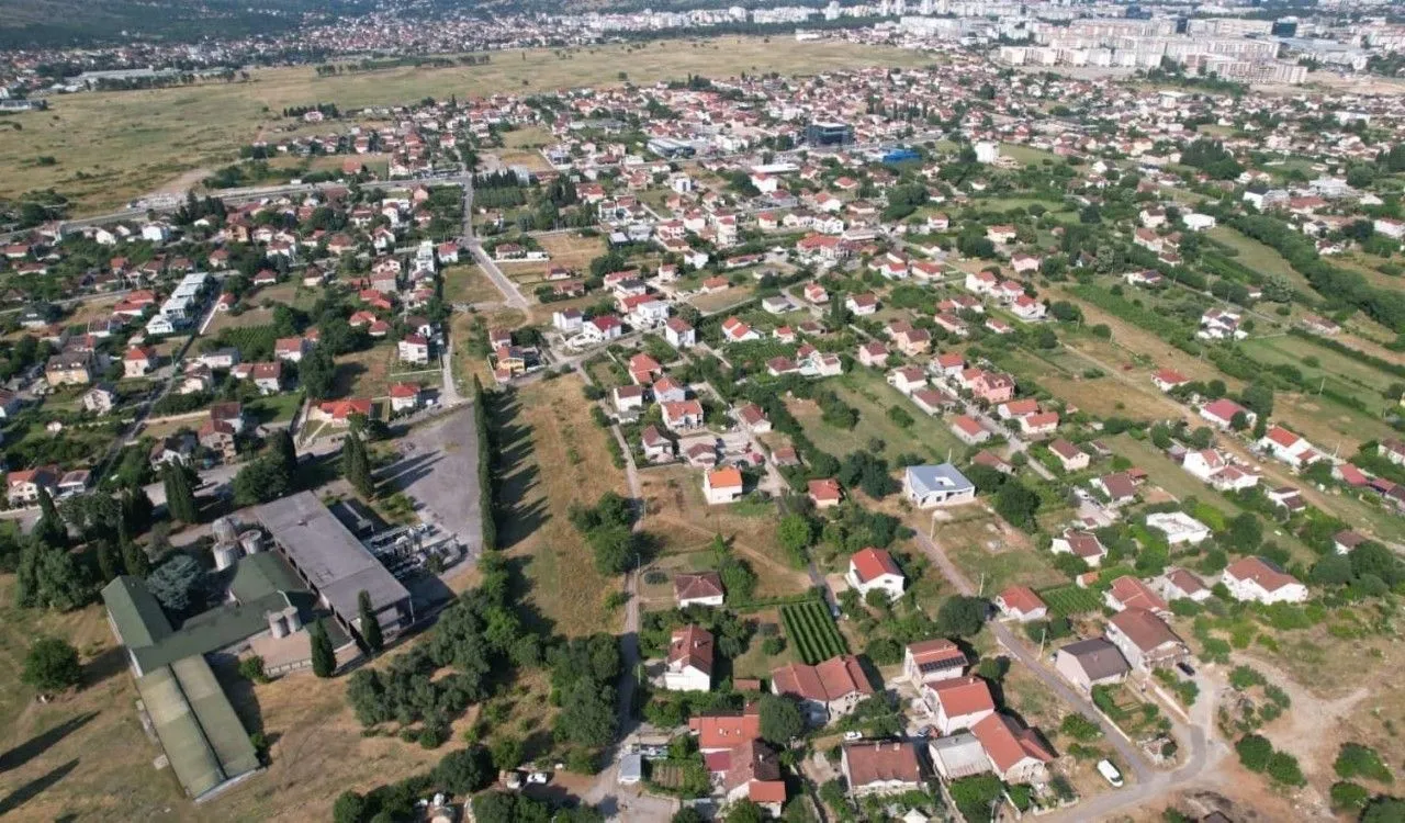 Prodaja, plac, 480m², Gornja Gorica, Podgorica