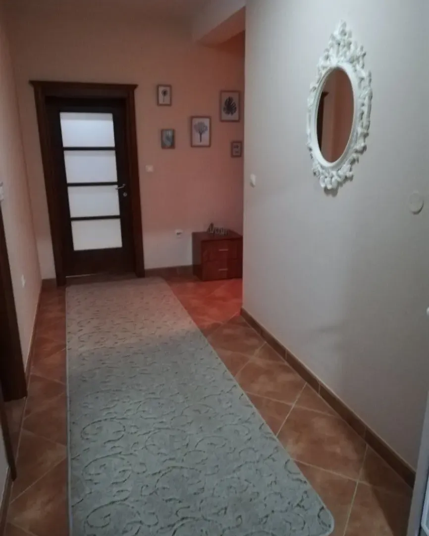 Prodaja, kuća, 234m², Tivat, Crna Gora