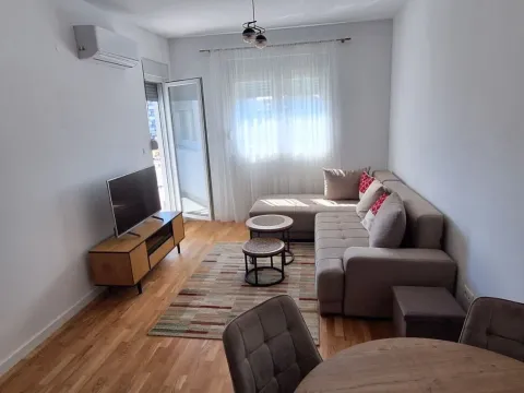 Rent, one bedroom apartment, 43m², Zabjelo, Podgorica - image 2