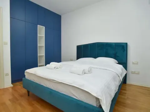 Rent, two bedroom apartment, 94m², Zavala, Budva - image 11