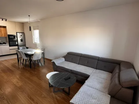 Prodaja, dvosoban stan, 72m², New City, Podgorica - image 9