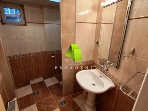 Rent, office space, 620m², Medijana, Niš - image 7