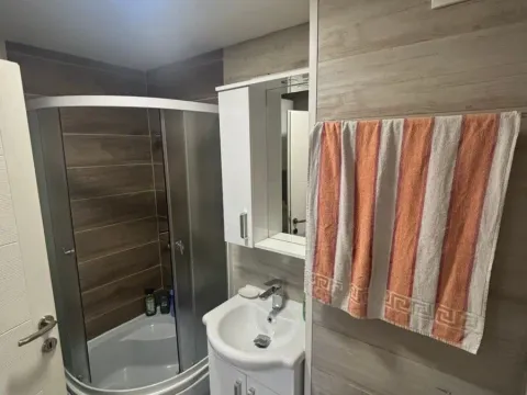 Rent, one bedroom apartment, 46m², Stari Aerodrom, Podgorica - image 12