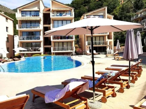 Sale, one bedroom apartment, 49m², Pržno, Budva - image 23