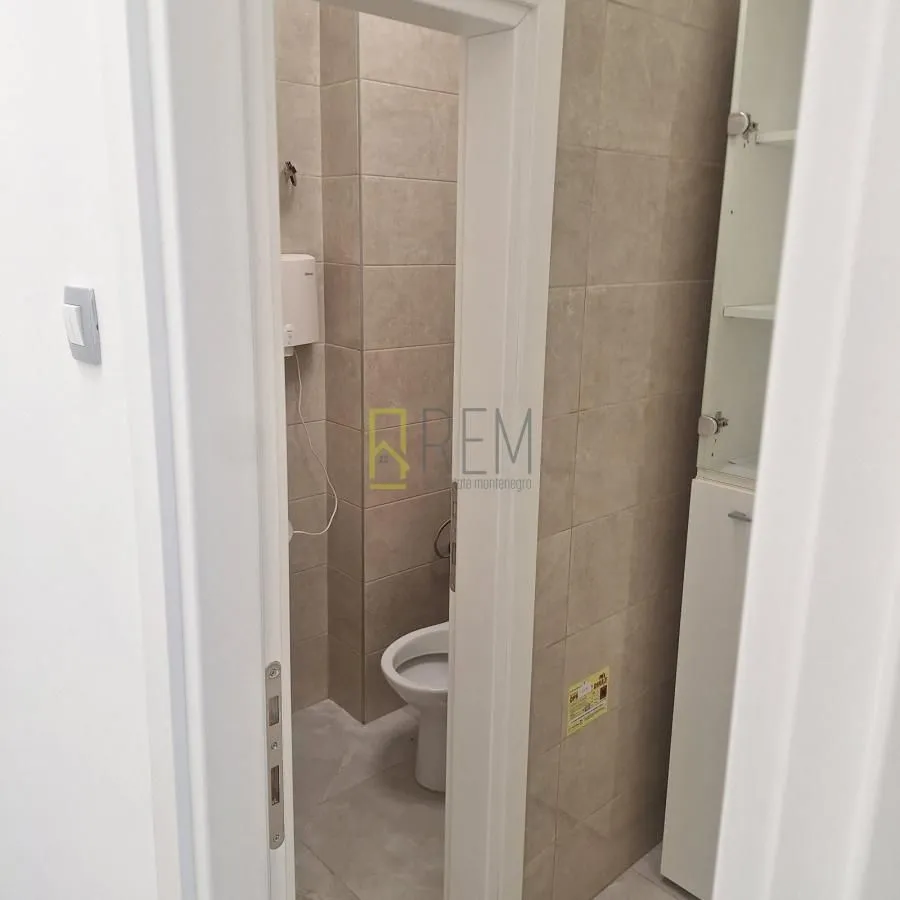 Rent, office space, 220m², Drpe Mandića, Podgorica