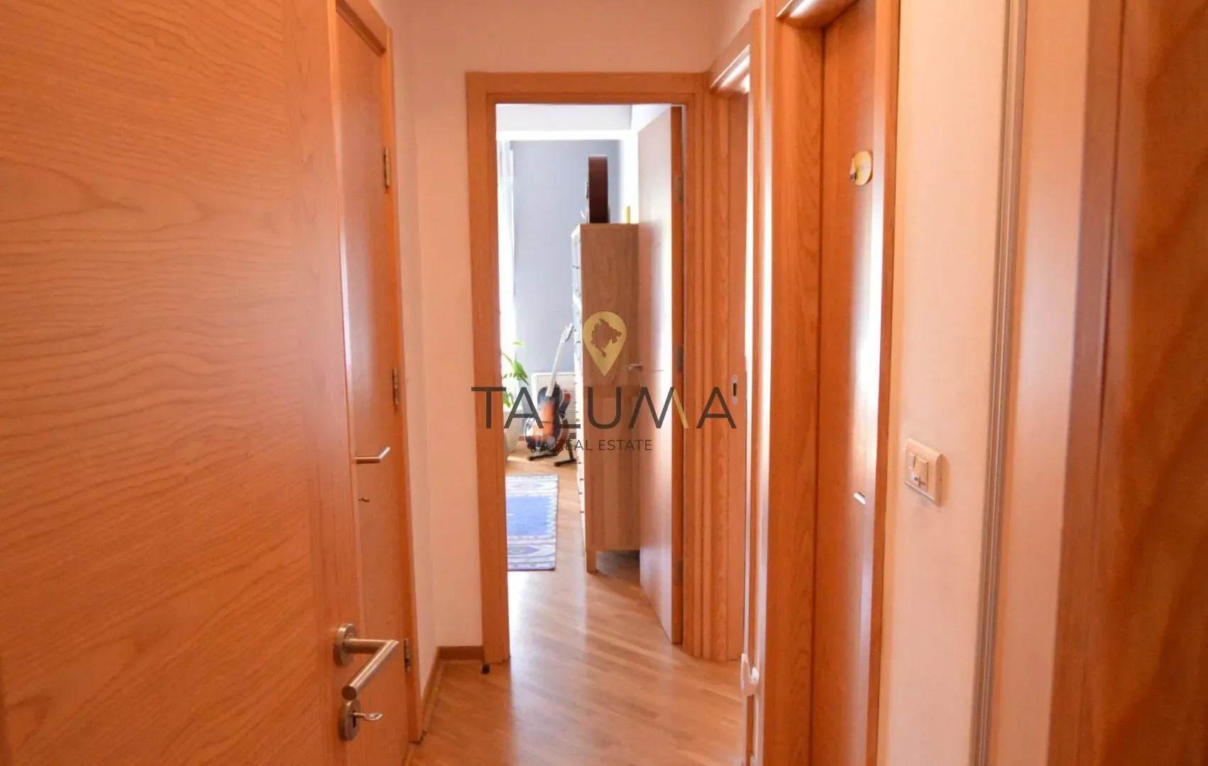 Prodaja, trosoban stan, 100m², Preko Morače, Podgorica