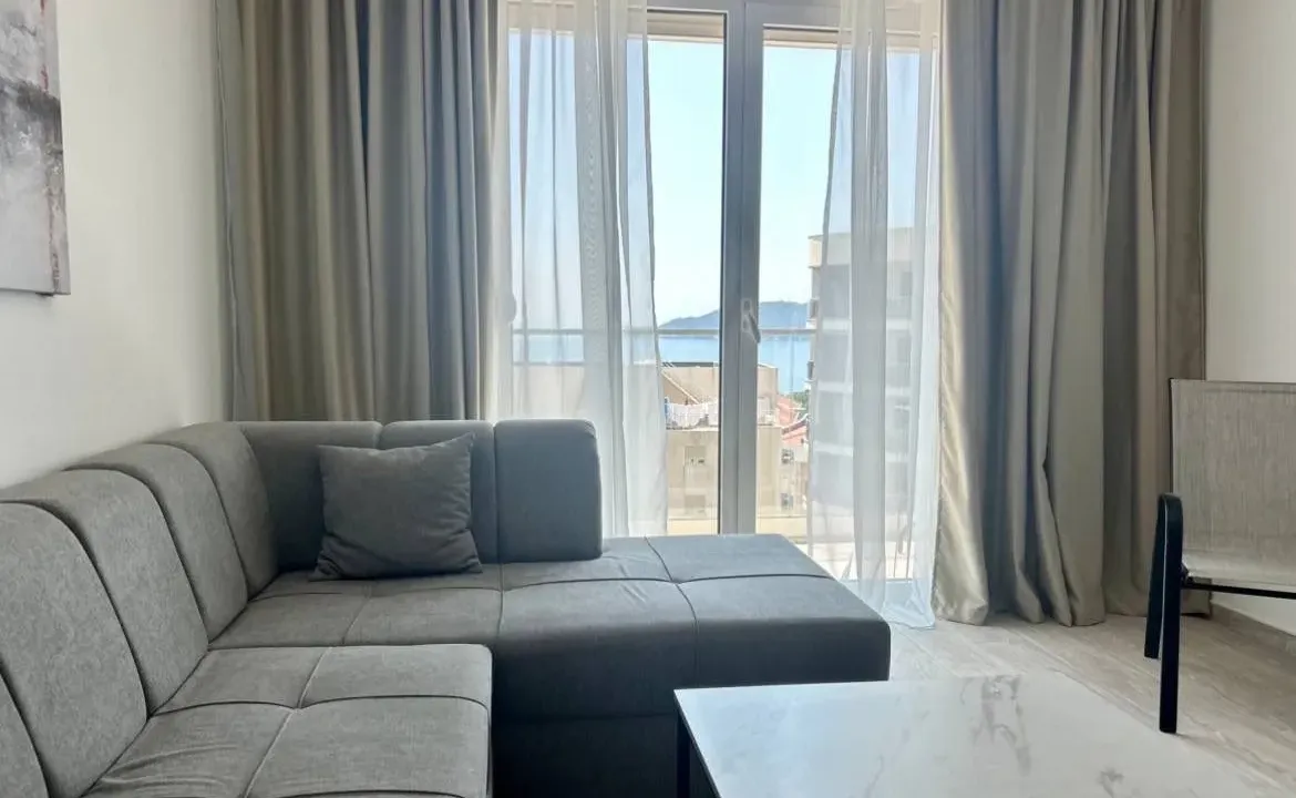 Prodaja, garsonjera, 37m², Bečići, Budva