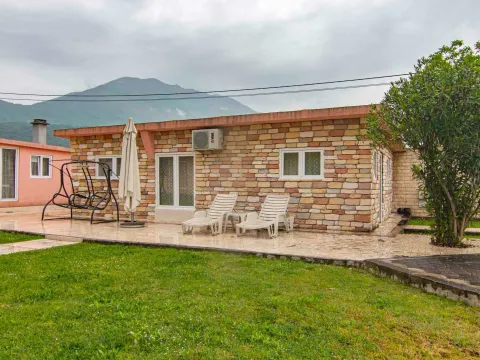 Prodaja, kuća, 400m², Glavica, Danilovgrad - image 2