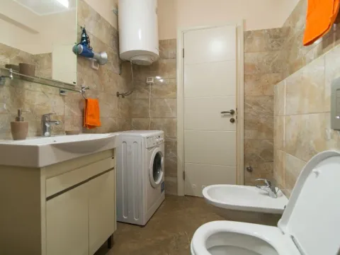 Prodaja, četvorosoban stan, 125m², Bečići, Budva - image 3