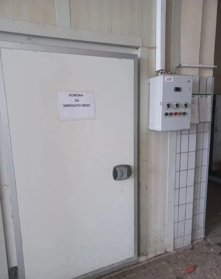 Sale, office space, 1310m², Baranda, Opovo