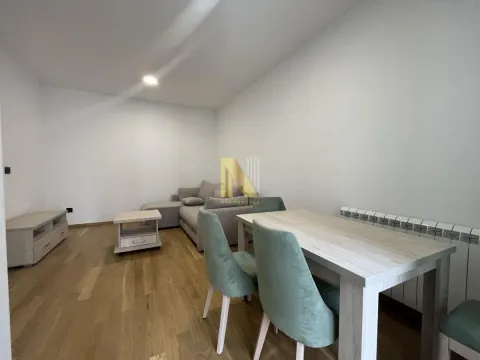 Izdavanje, dvosoban stan, 43m², Sajmište, Novi Sad - image 2