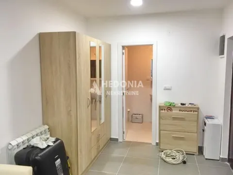 Izdavanje, jednosoban stan, 29m², Zvezdara Sve Podlokacije, Beograd - image 6