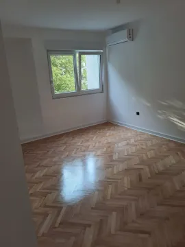 Sale, two bedroom apartment, 72m², Pobrežje, Podgorica - image 11