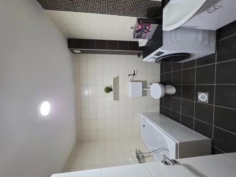 Izdavanje, dvosoban stan, 68m², Veljko Vlahović, Voždovac Sve Podlokacije - image 10