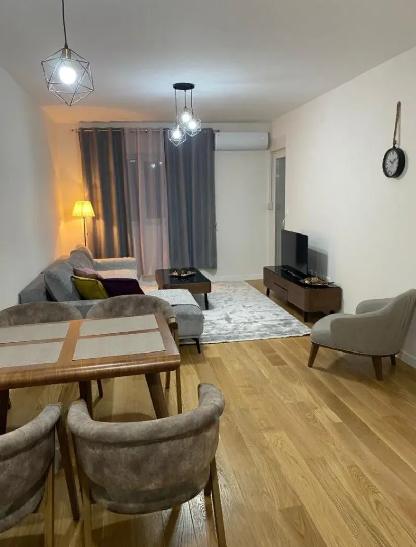 Prodaja, jednosoban stan, 49m², Central Point, Podgorica