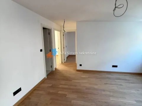 Rent, three bedroom apartment, 80m², Fon (Fon - Bilećka), Voždovac Sve Podlokacije - image 2