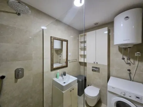 Prodaja, jednosoban stan, 48m², Centar, Budva - image 9