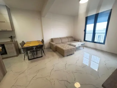 Sale, one bedroom apartment, 43m², Tivat, Crna Gora - image 2