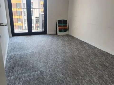 Izdavanje, trosoban stan, 80m², Kod Capital Plaze, Podgorica - image 6