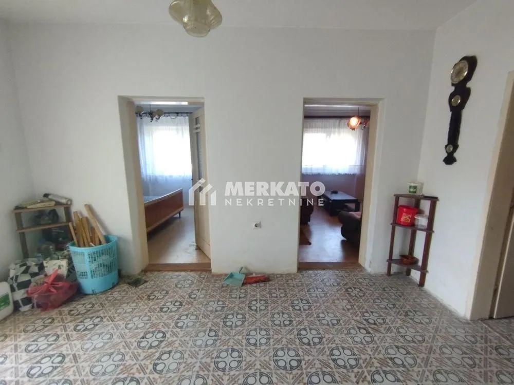 Prodaja, kuća, 101m², Perlez, Zrenjanin