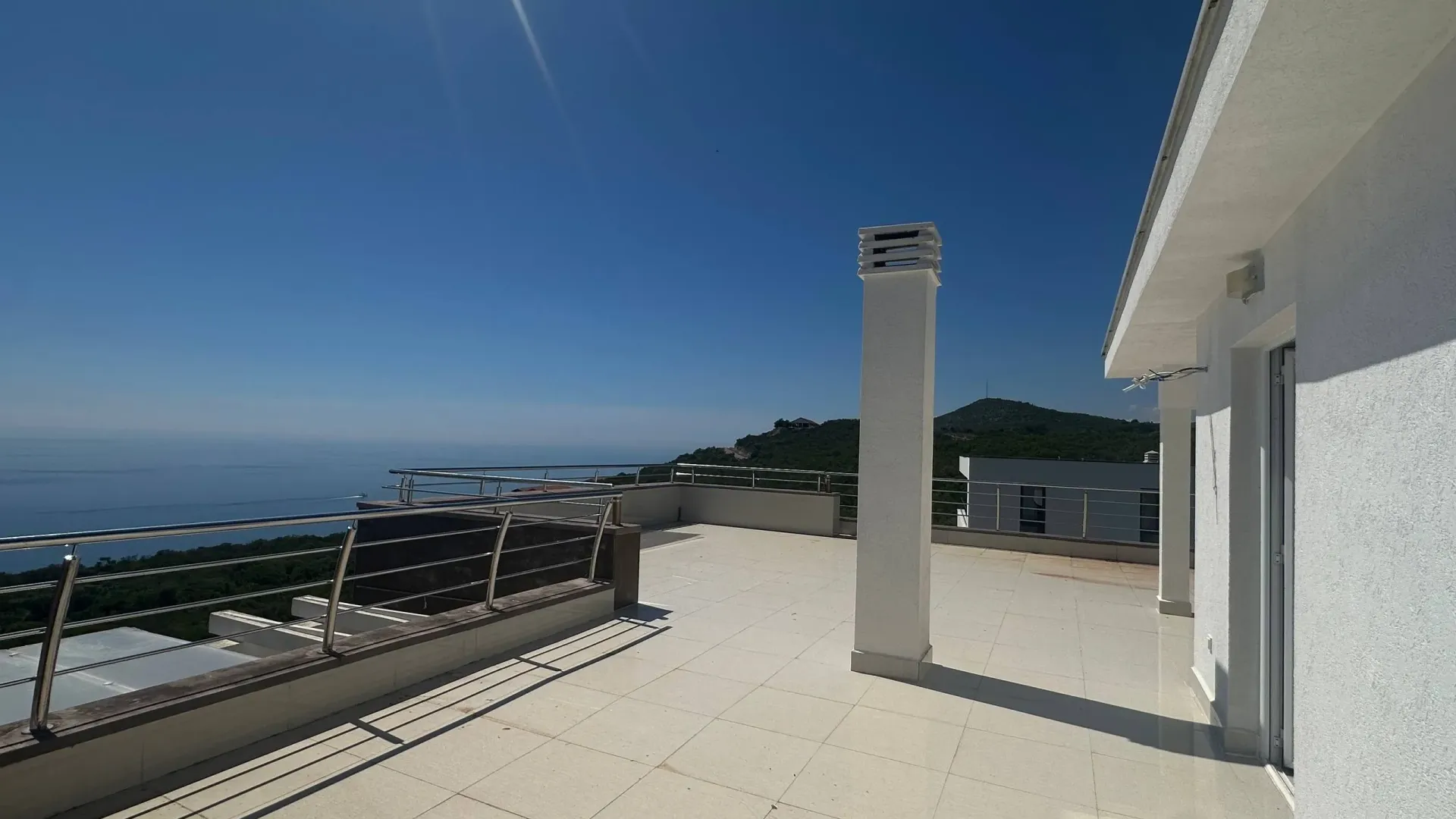 Sale, house, 380m², Krimovica, Kotor