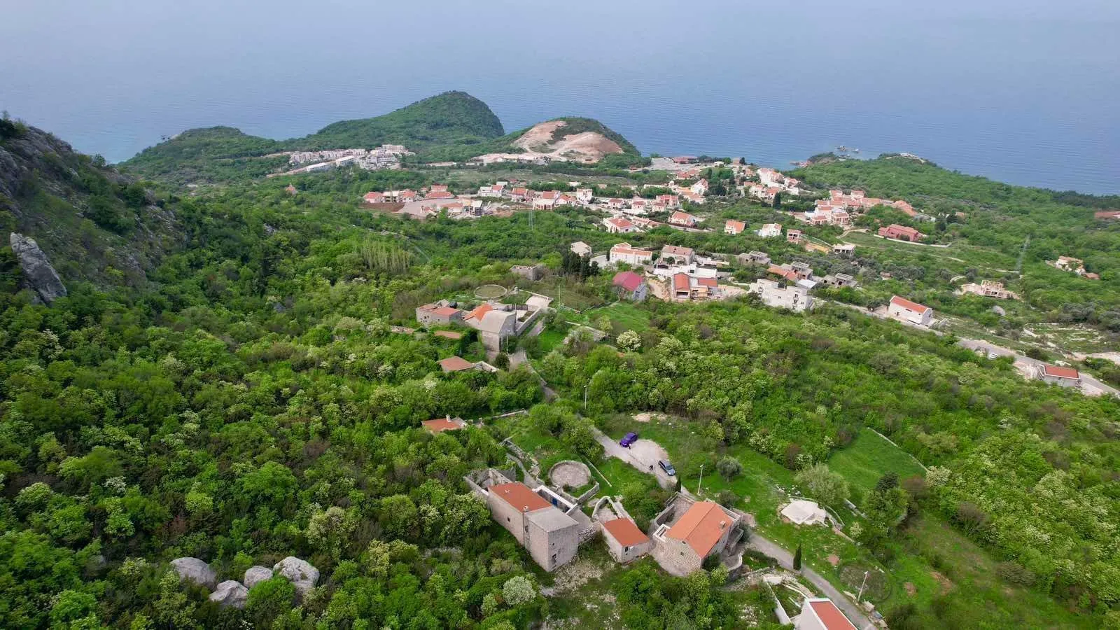Prodaja, plac, 250m², Blizikuće, Budva