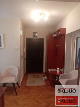 Prodaja, trosoban stan, 85m², Petrovaradin, Novi Sad - image 8