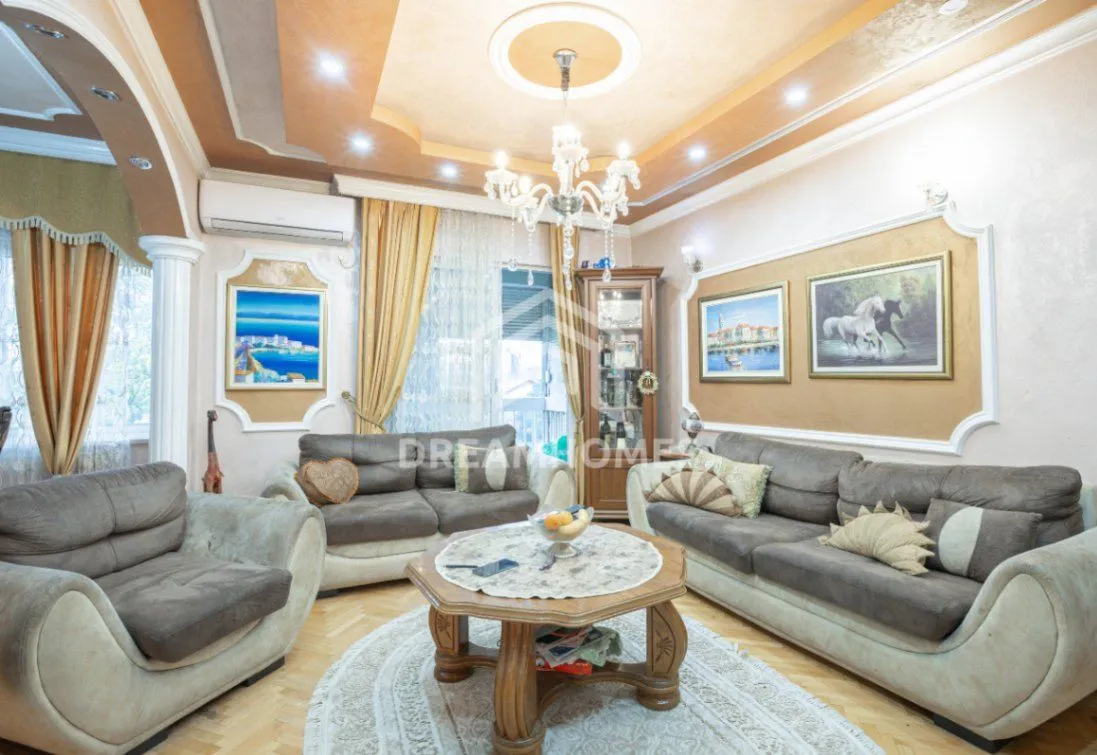 Izdavanje, trosoban stan, 92m², Zabjelo, Podgorica