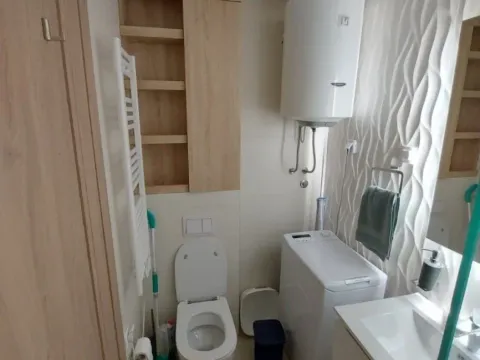 Izdavanje, jednosoban stan, 53m², Master Kvart, Podgorica - image 8