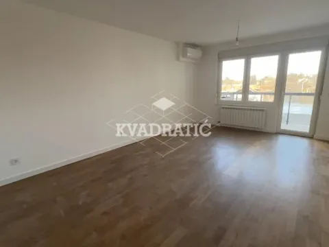 Prodaja, četvorosoban stan, 112m², Zemun Gornji Grad, Zemun Sve Podlokacije - image 6
