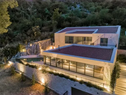 Prodaja, kuća, 479m², Prčanj, Kotor - image 22