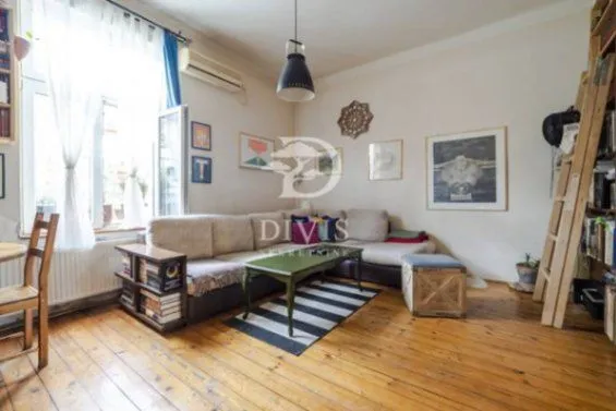 Prodaja, dvosoban stan, 49m², Stari Grad, Beograd