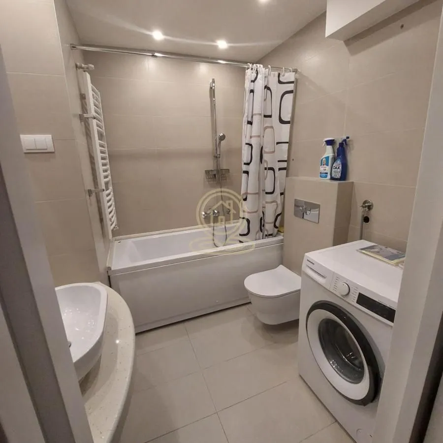 Izdavanje, trosoban stan, 58m², Bulbulder, Zvezdara Sve Podlokacije