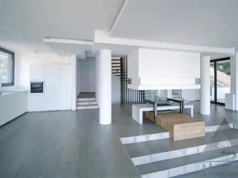 Prodaja, kuća, 770m², Tivat, Crna Gora - image 11