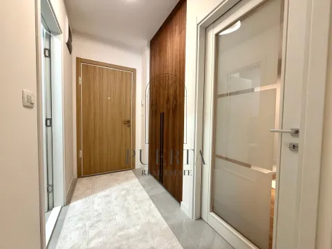 Rent, one bedroom apartment, 49m², Central Point, Podgorica - image 10