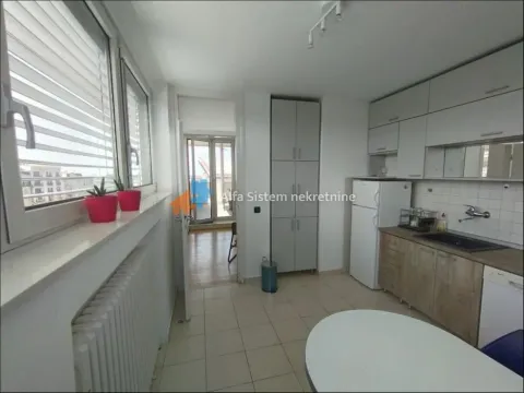 Rent, two bedroom apartment, 60m², Kalenić Pijaca, Vračar Sve Podlokacije - image 6