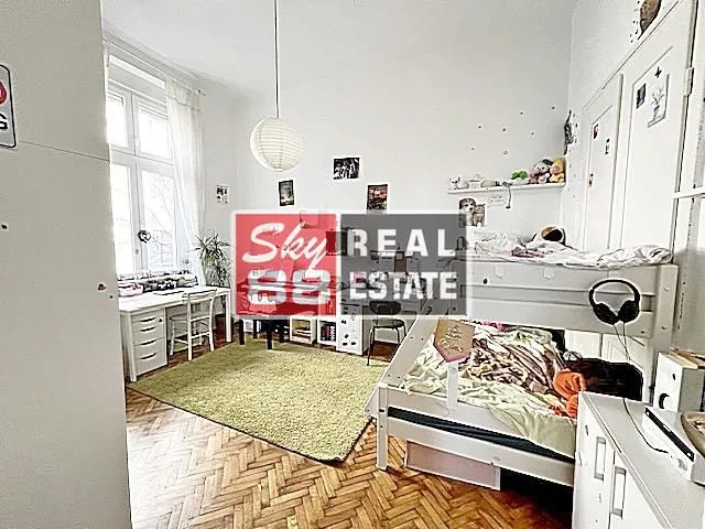 Sale, three bedroom apartment, 92m², Stari Grad, Beograd