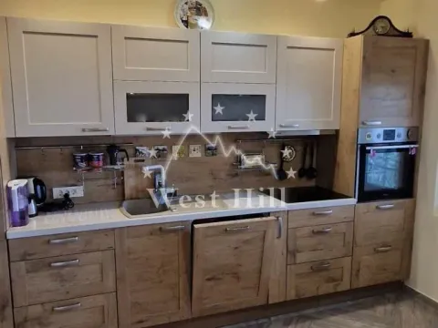 Sale, house, 200m², Markovići, Budva - image 19