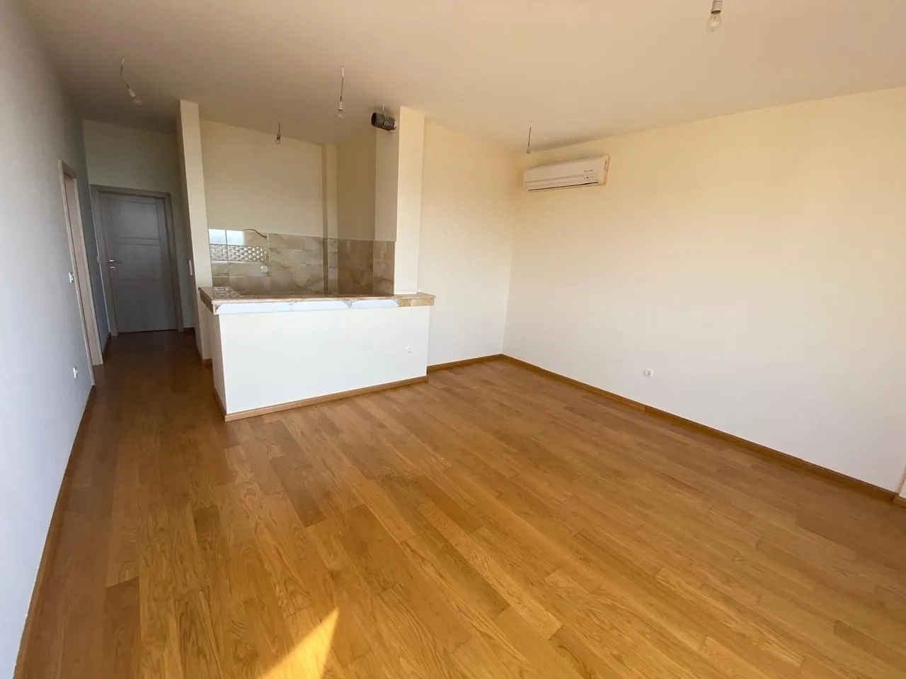 Sale, two bedroom apartment, 65m², Bečići, Budva