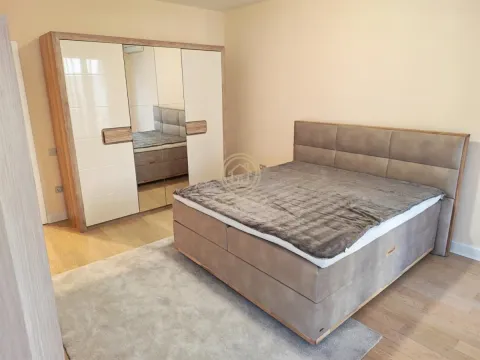Rent, four bedroom apartment, 180m², Vračar Hram, Vračar Sve Podlokacije - image 23