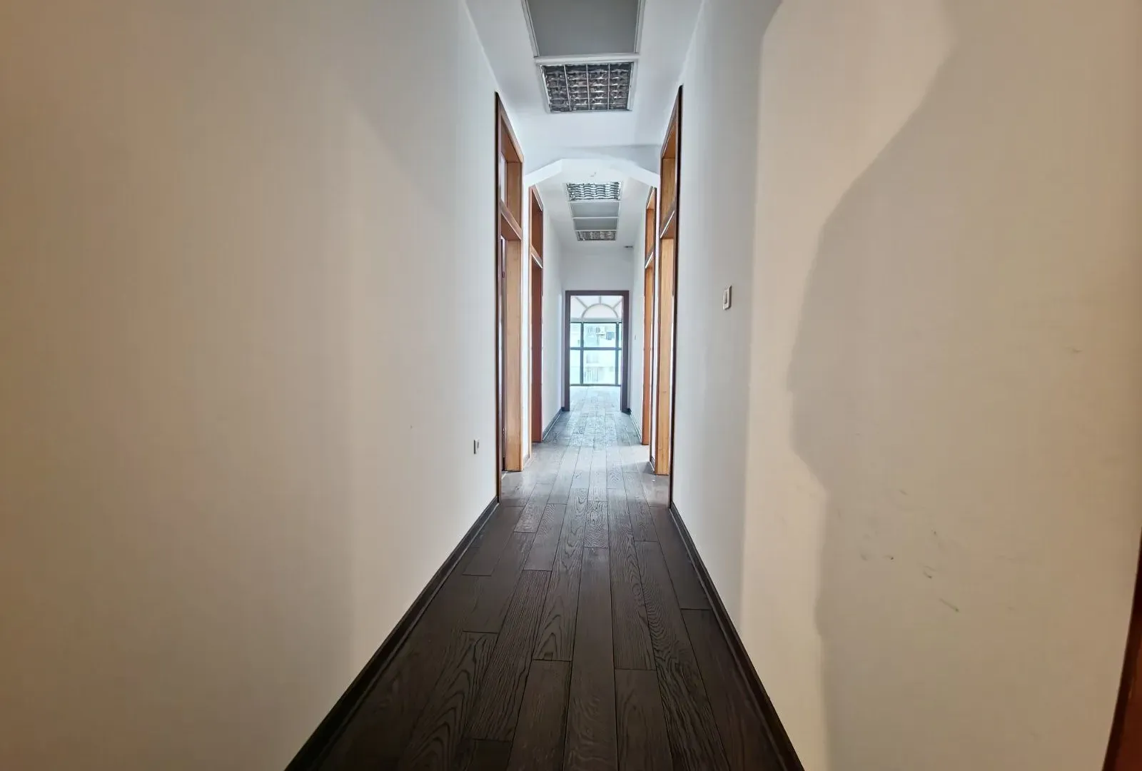 Sale, office space, 500m², Podgorica, Crna Gora