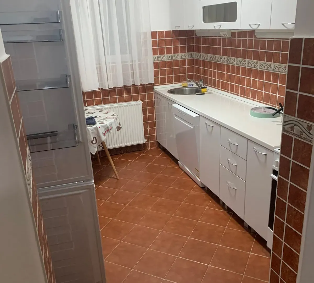 Rent, house, 250m², Zagorič, Podgorica
