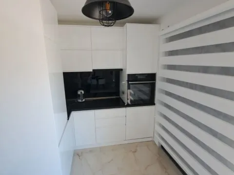 Prodaja, kuća, 296m², Lastva Grbaljska, Kotor - image 9