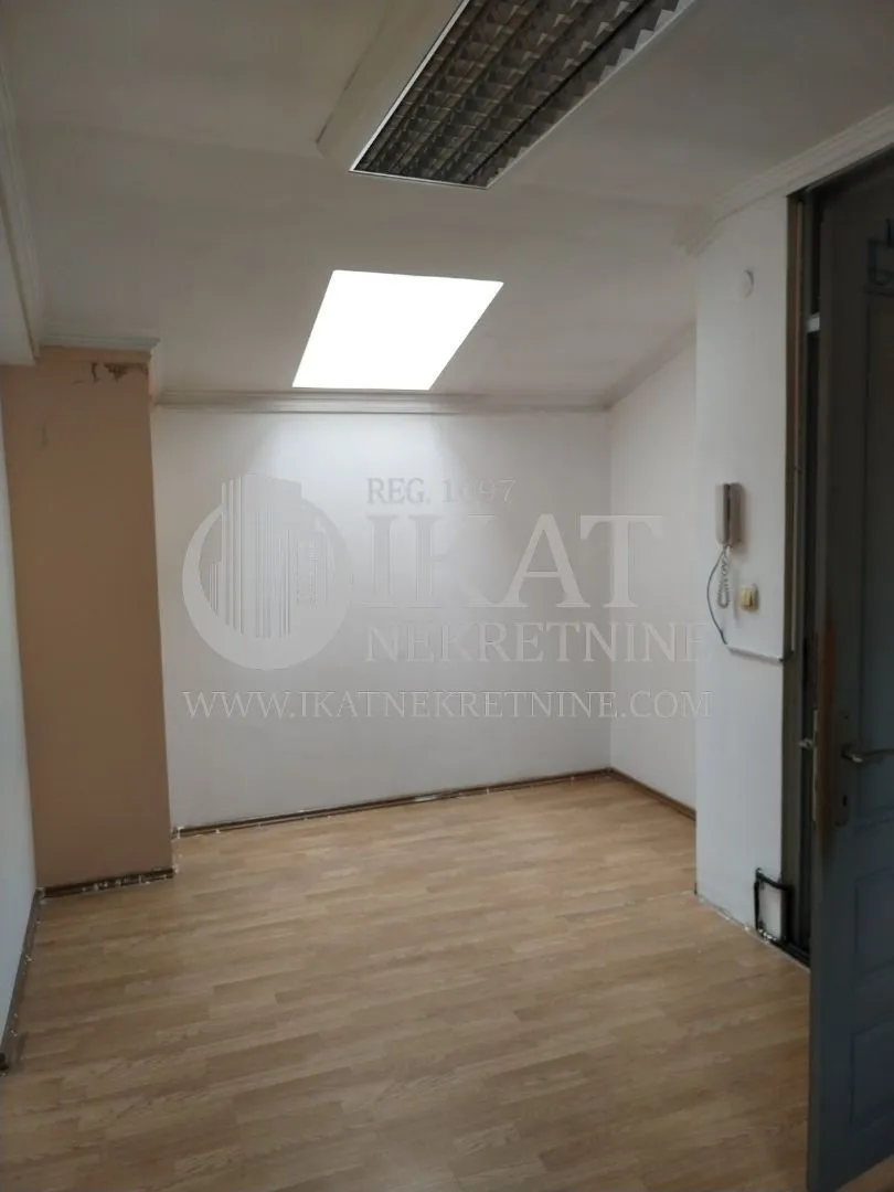 Sale, office space, 212m², Gradska Bolnica, Zvezdara Sve Podlokacije