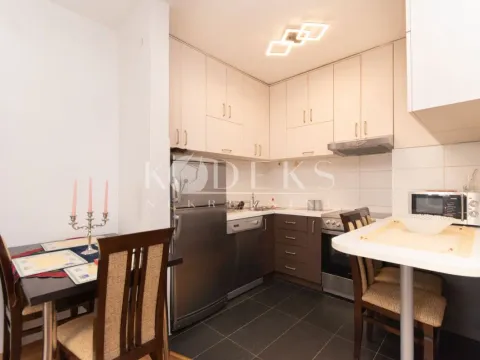 Izdavanje, dvosoban stan, 59m², 1 maj, Podgorica - image 8