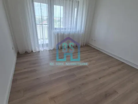 Prodaja, trosoban stan, 74m², Petrovaradin, Novi Sad - image 4